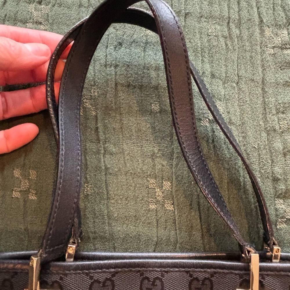 Gucci Black GG Canvas Tote with Silver -Tone Details 007 - Picture 7 of 12